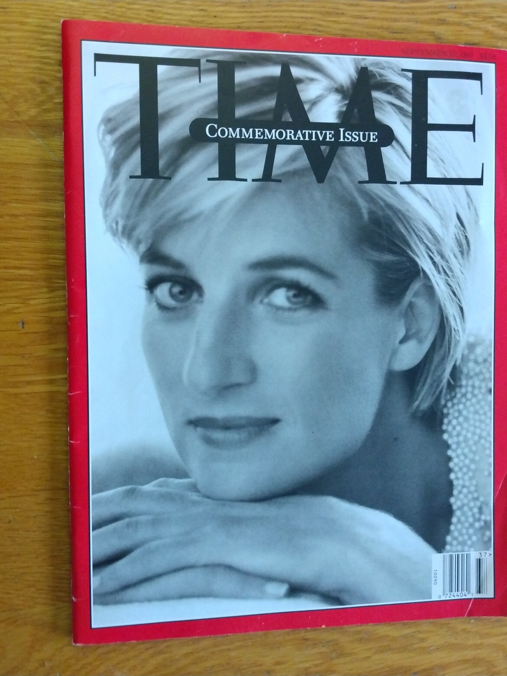 TIME Commemorative Issue of Princess Diana - Picture 5 of 5